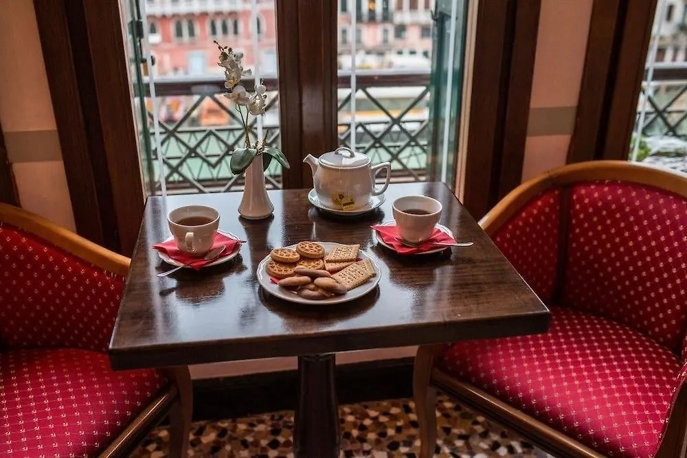 Antica Locanda Sturion Residenza D'Epoca Veneza Hotel